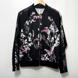 Fabletics size M splotchy paint splatter print light athletic jacket‎
